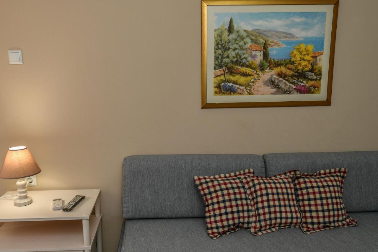 Lida Apartments カラマタ エクステリア 写真